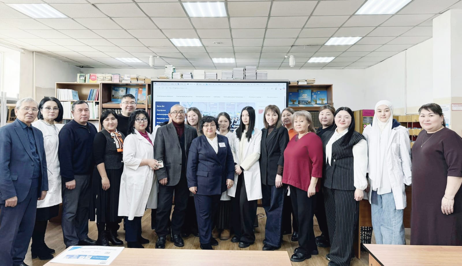 АҚПАРАТ КҮНІ  2026 жылғы 12 ақпанда университеттің №5 ғимаратында орналасқан кітапхананың оқу залында Ветеринария және ауыл шаруашылығы зерттеу мектебінің оқытушылары мен студенттеріне арналған «Ақпарат күні» ұйымдастырылды.