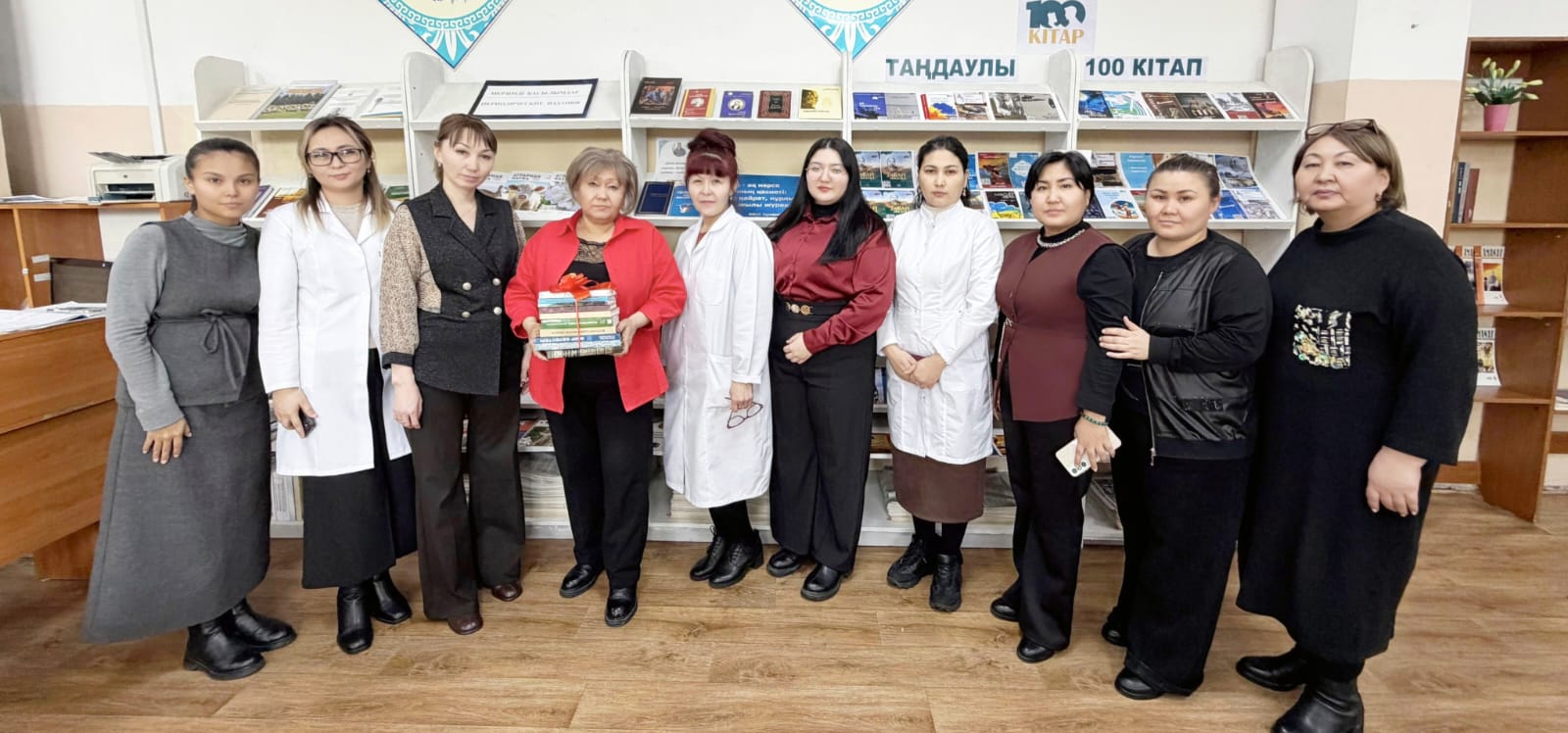 1 «Кітапханаға кітап сыйла» акциясы ұйымдастырылды. ВжАШЗМ  «Ауыл шаруашылығы» кафедрасы.